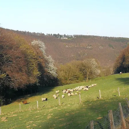 Burgberghaus Talaue 1.og Holiday home Bergstein