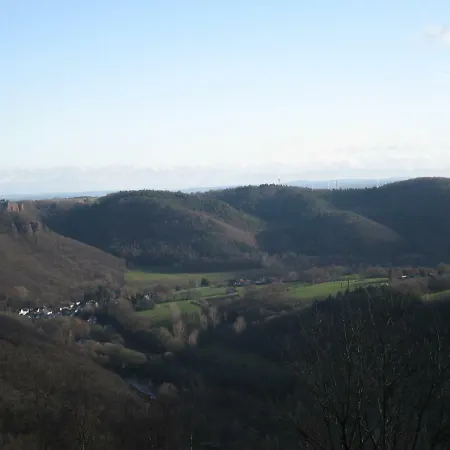 Burgberghaus Talaue 1.og * Bergstein