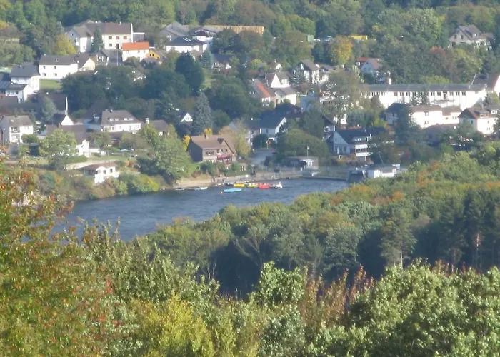 Burgberghaus Talaue 1.og 度假居 *